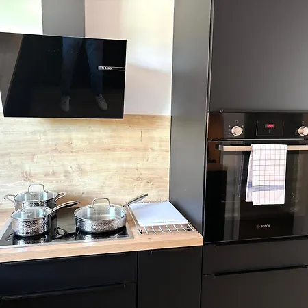 Rema Homes - Gesamte Wohnung, Kueche, Parkplatz, Terrasse * Bad Bellingen