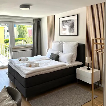 Gesamte Wohnung, Kueche, Parkplatz, Terrasse Apartment