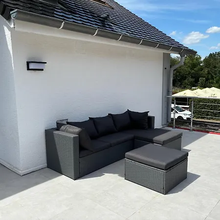 Apartment Gesamte Wohnung, Kueche, Parkplatz, Terrasse Bad Bellingen